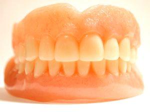 Dentiers Hongrie